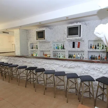 Bona 酒店 圣君士坦丁和海伦那
